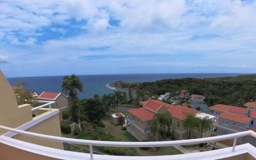 Beautiful Four Levels Condo